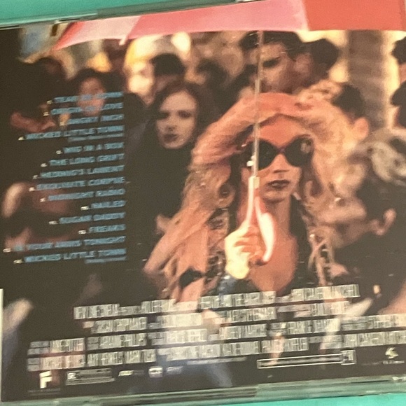 Hedwig and the Angry Inch original motion picture soundtrack never played 🔥🔥🌺 - Picture 3 of 7